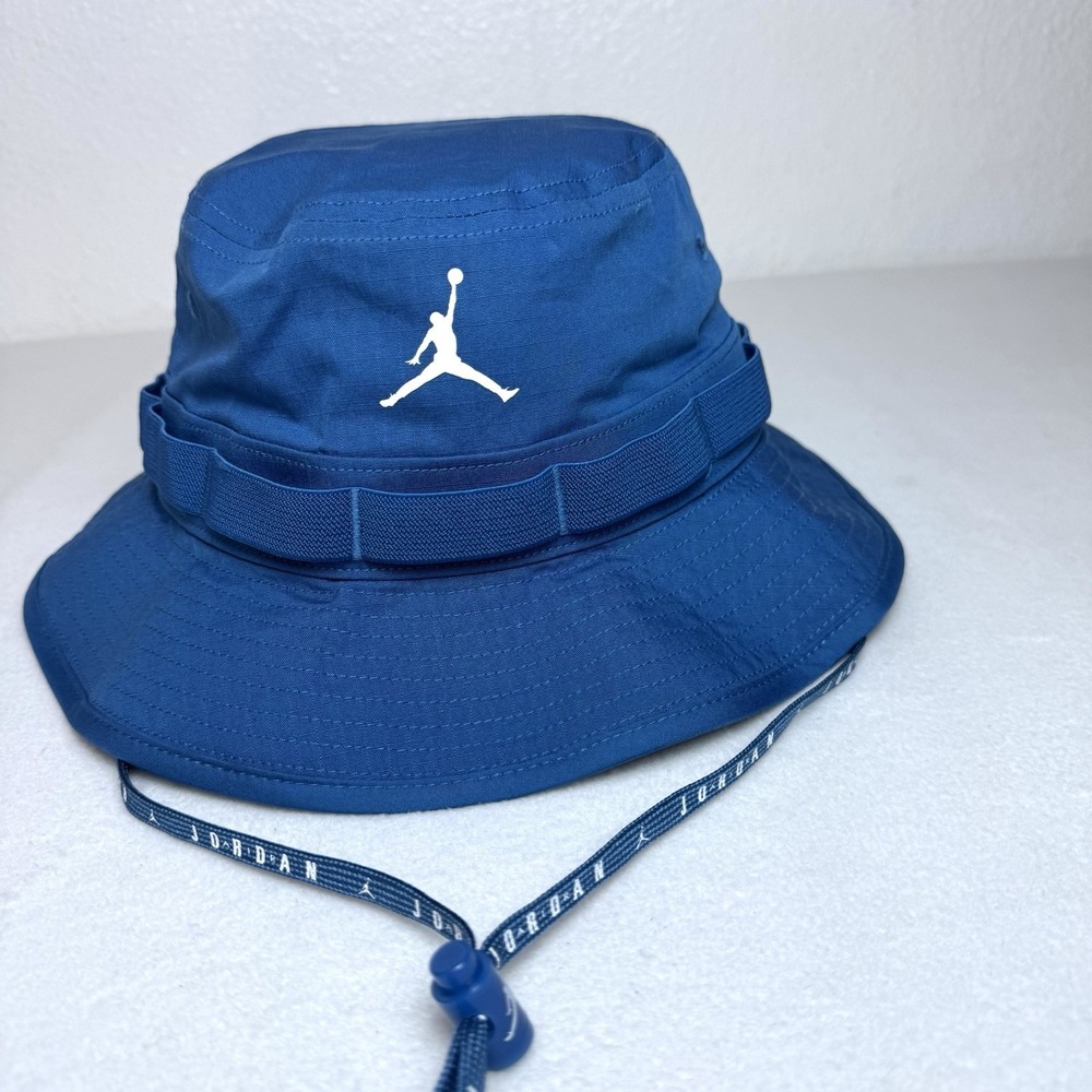 Nike Air Jordan Apex Bucket Hat Adult Unisex Size Large Blue Chin Strap Gorpcore